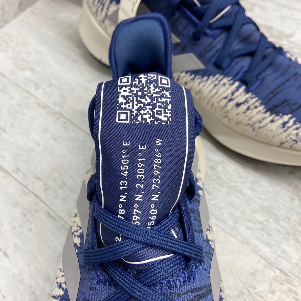 Adidas SenseBOUNCE running shoes - Picture 9 of 15